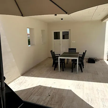 Feickert Fili Insel Ferienhaus Murter
