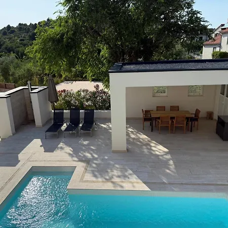 Fili Insel Mit Privaten Pool Und Grosser Terrasse Holiday home *