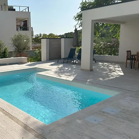 Fili Insel Mit Privaten Pool Und Grosser Terrasse Holiday home *