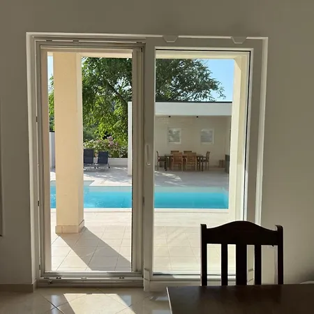 Holiday home Fili Insel Mit Privaten Pool Und Grosser Terrasse *