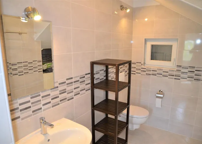 Hébergement de vacances Fili Insel Mit Privaten Pool Und Grosser Terrasse