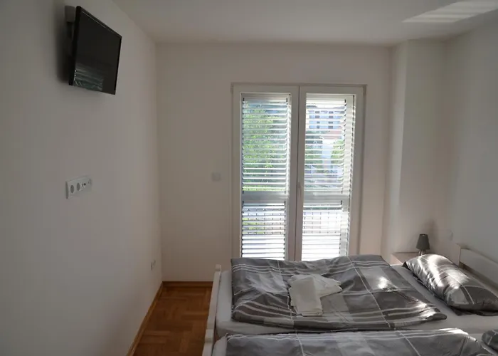 Hébergement de vacances Fili Insel Mit Privaten Pool Und Grosser Terrasse